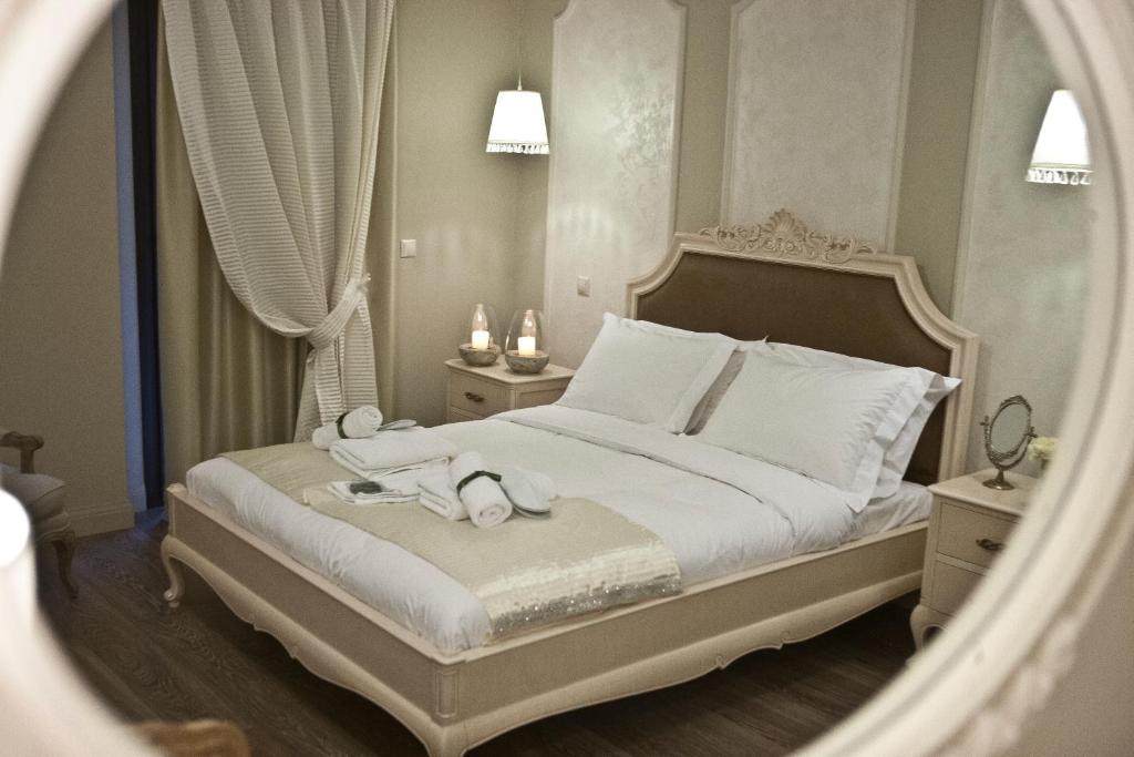 Melies Boutique Hotel Káto Loutrákion Habitación foto