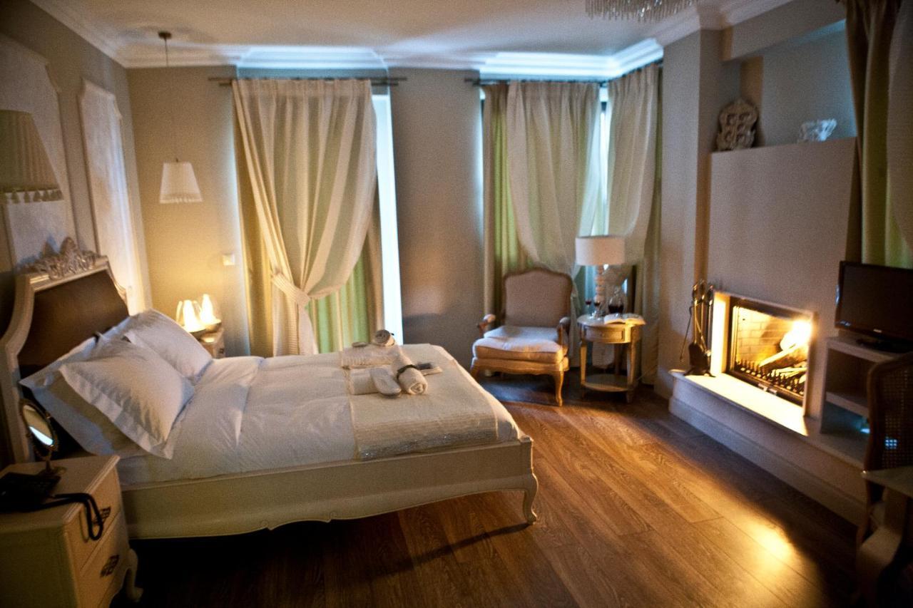 Melies Boutique Hotel Káto Loutrákion Habitación foto